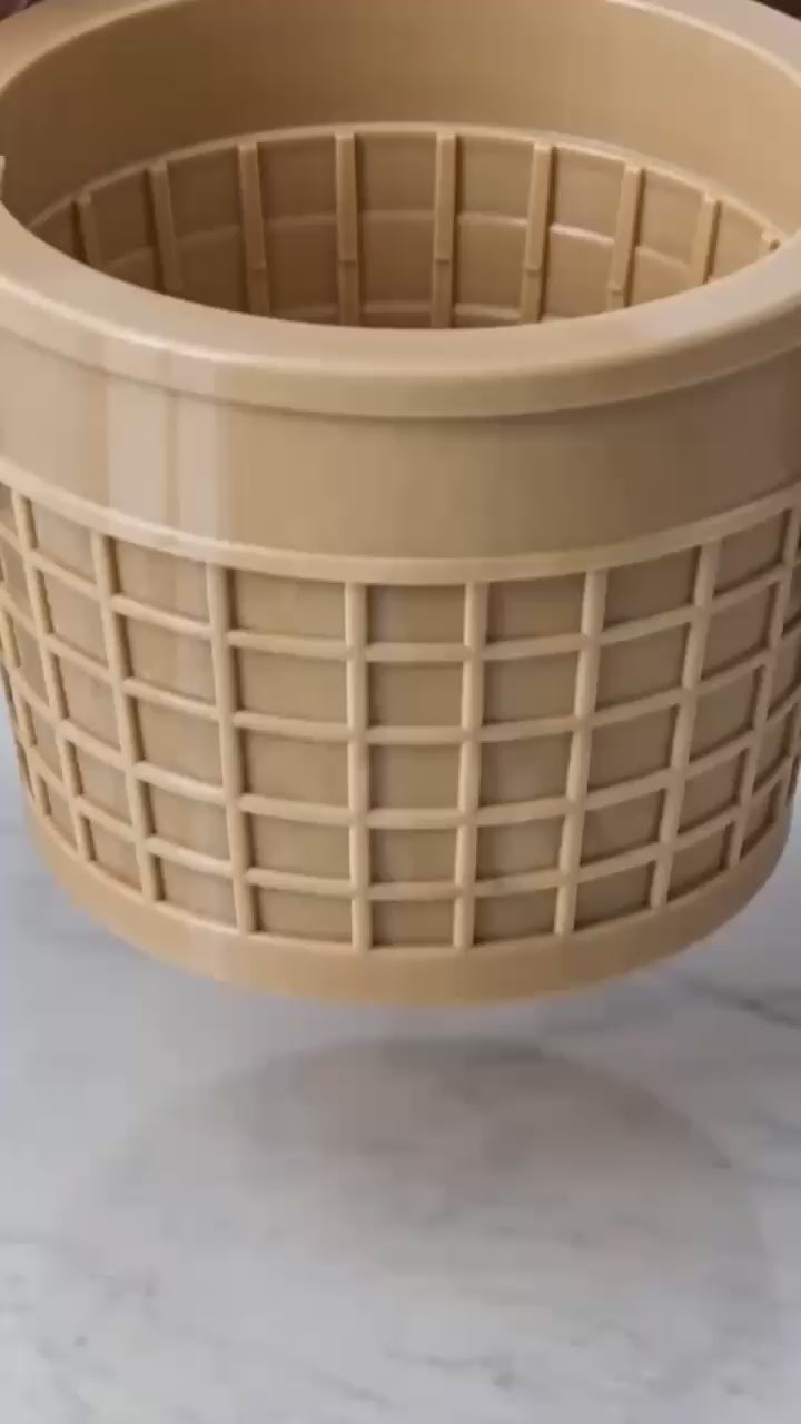 Ice Cream Holder for 14oz Cups with Handle, Spoon Slot
